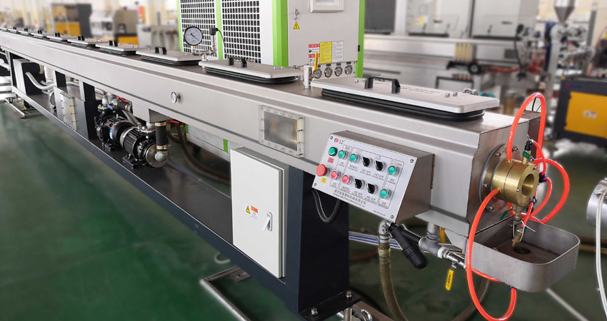 вакуумный бак производственной линии pert pipe