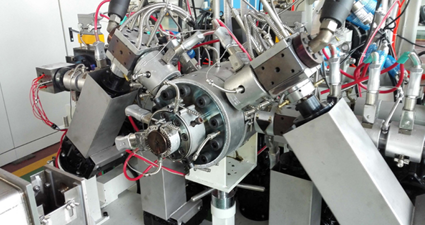 экструзионная головка