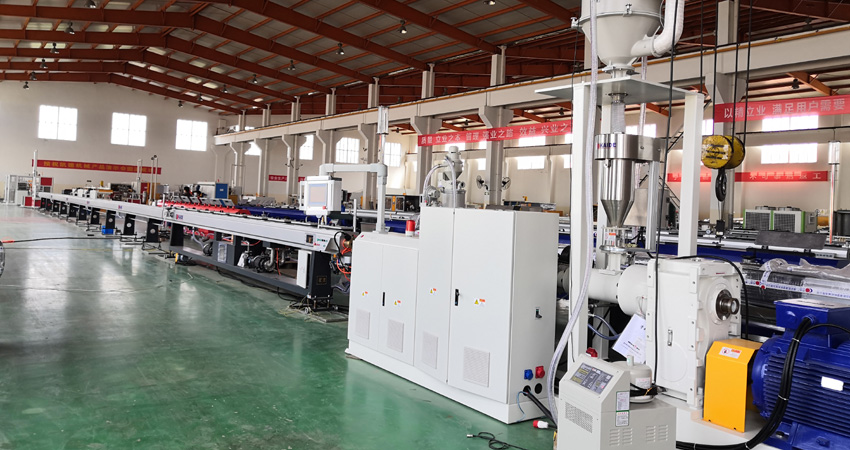 высокоскоростной станок для производства труб PERT