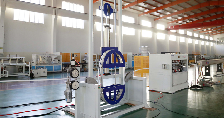 трубчатый аккумулятор для линии по производству труб